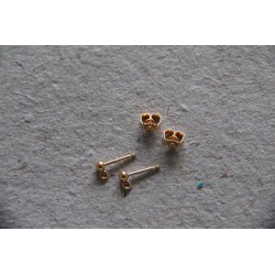 Hængeørestikker med låse